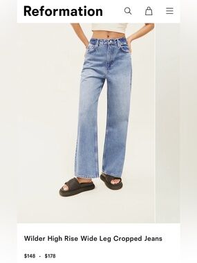 NWOT SOLD OUT Reformation Wilder Stretch High-Rise Wide-Leg Cropped Jeans